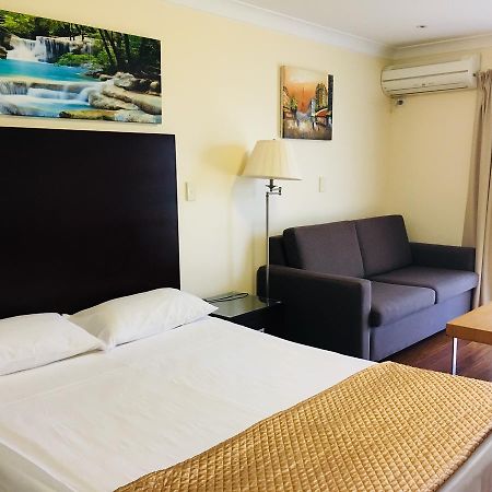 Centenary Motor Inn Brisbane Bagian luar foto